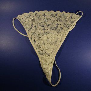 White Wedding Lacy Thong Plus Size 2X NWOT